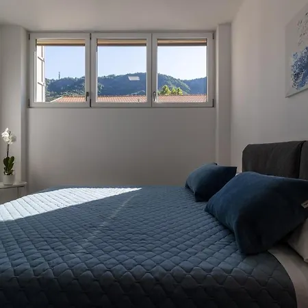 Rent In 1 * Como